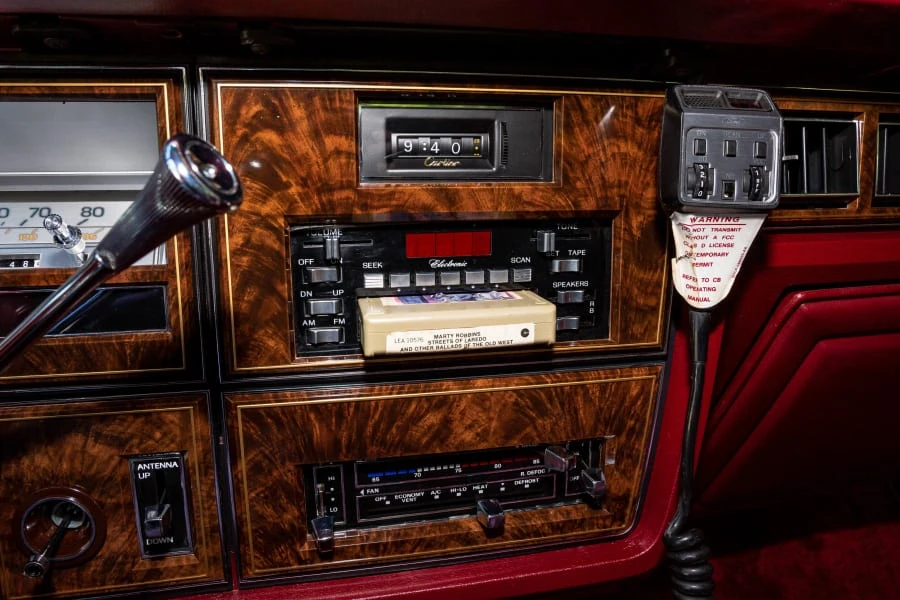 1979 Lincoln Continental 5th Gen - Image 17 of 24