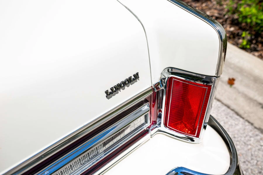 1979 Lincoln Continental 5th Gen - Image 10 of 24
