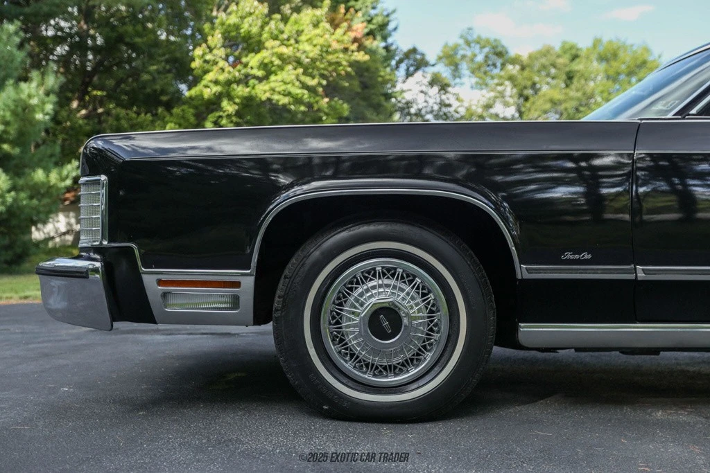 1979 Lincoln Town Car - Image 4 of 12
