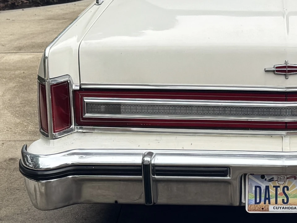 1979 Lincoln Continental 5th Gen - Image 28 of 31