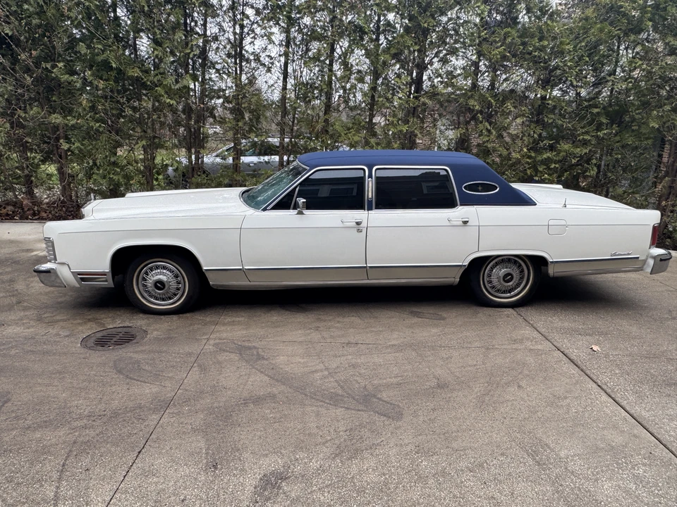 1979 Lincoln Continental 5th Gen - Image 13 of 31