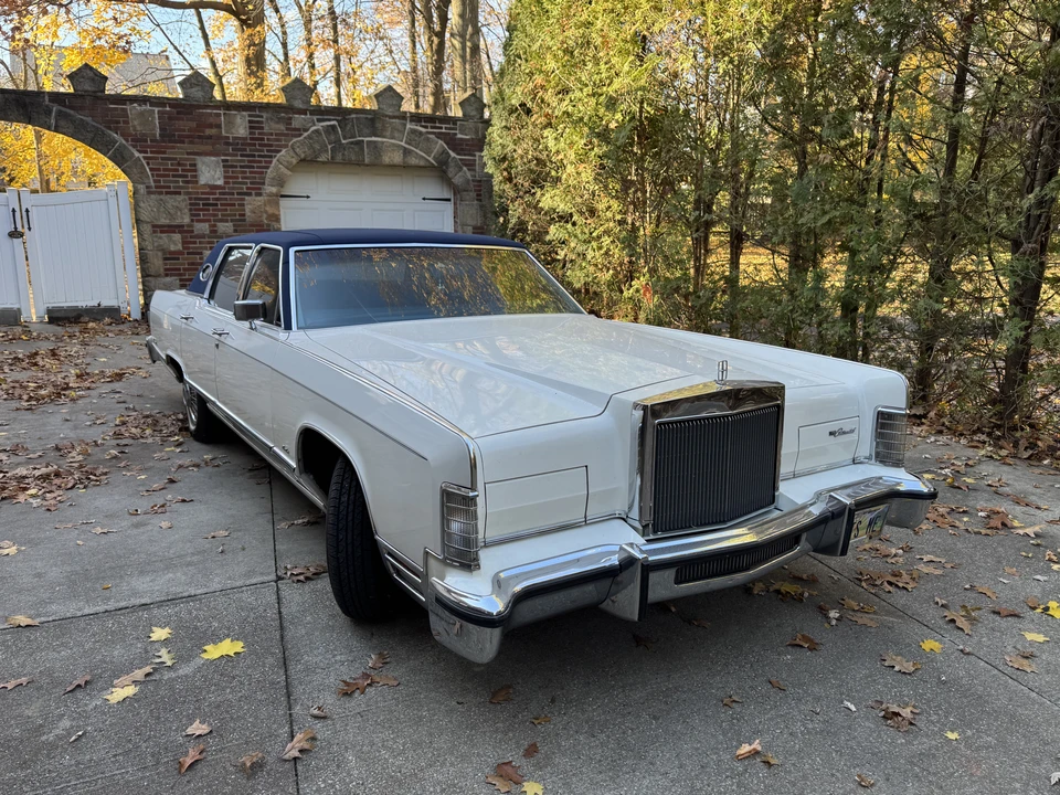 1979 Lincoln Continental 5th Gen - Image 18 of 31