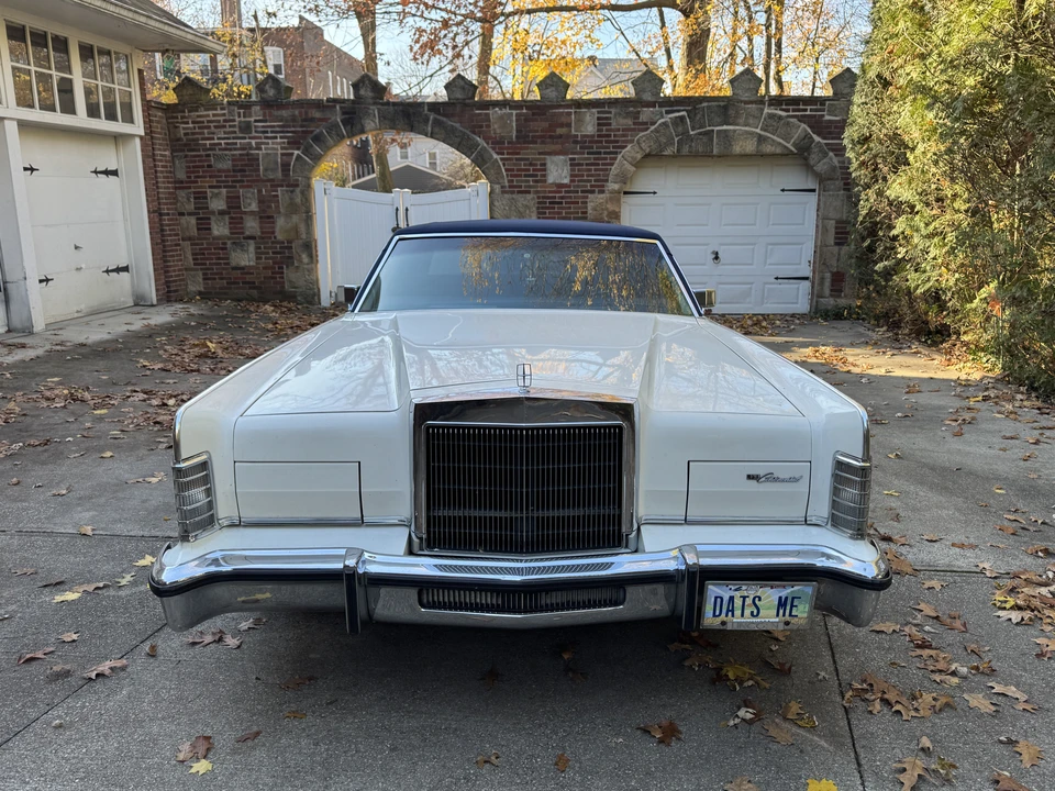 1979 Lincoln Continental 5th Gen - Image 15 of 31