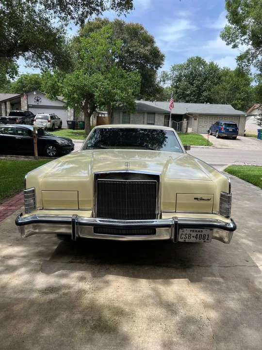 1979 Lincoln Town Car - Image 2 of 20