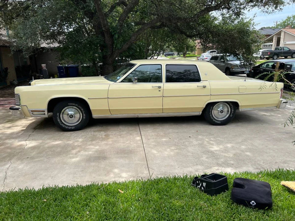 1979 Lincoln Town Car - Image 18 of 20