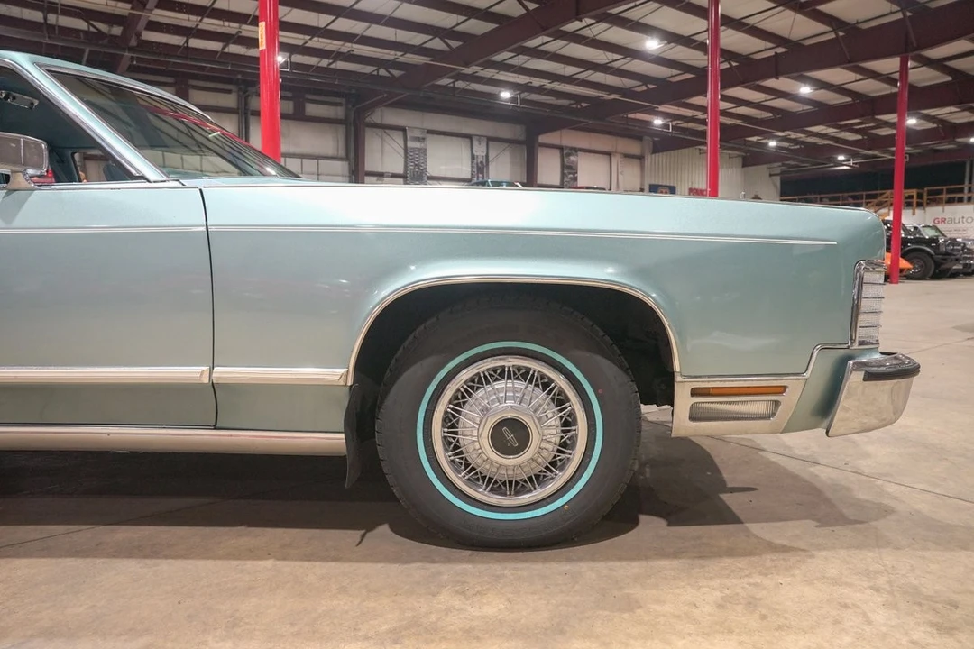 1979 Lincoln Continental 5th Gen - Image 5 of 21