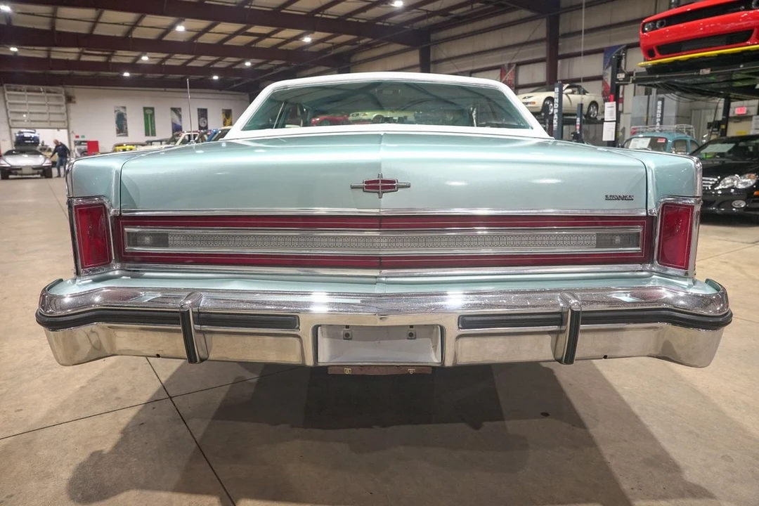 1979 Lincoln Continental 5th Gen - Image 7 of 21