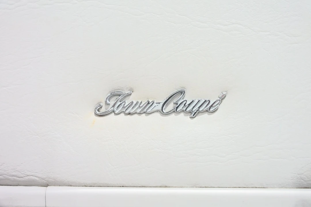 1979 Lincoln Continental 5th Gen - Image 10 of 21