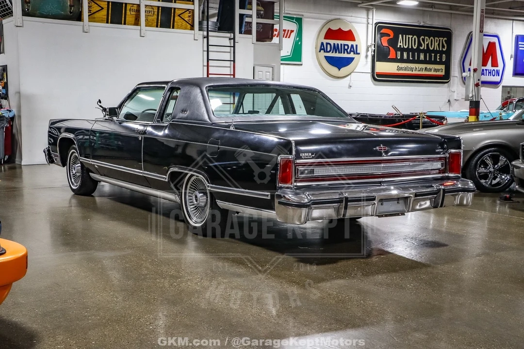 1979 Lincoln Continental 5th Gen - Image 8 of 12
