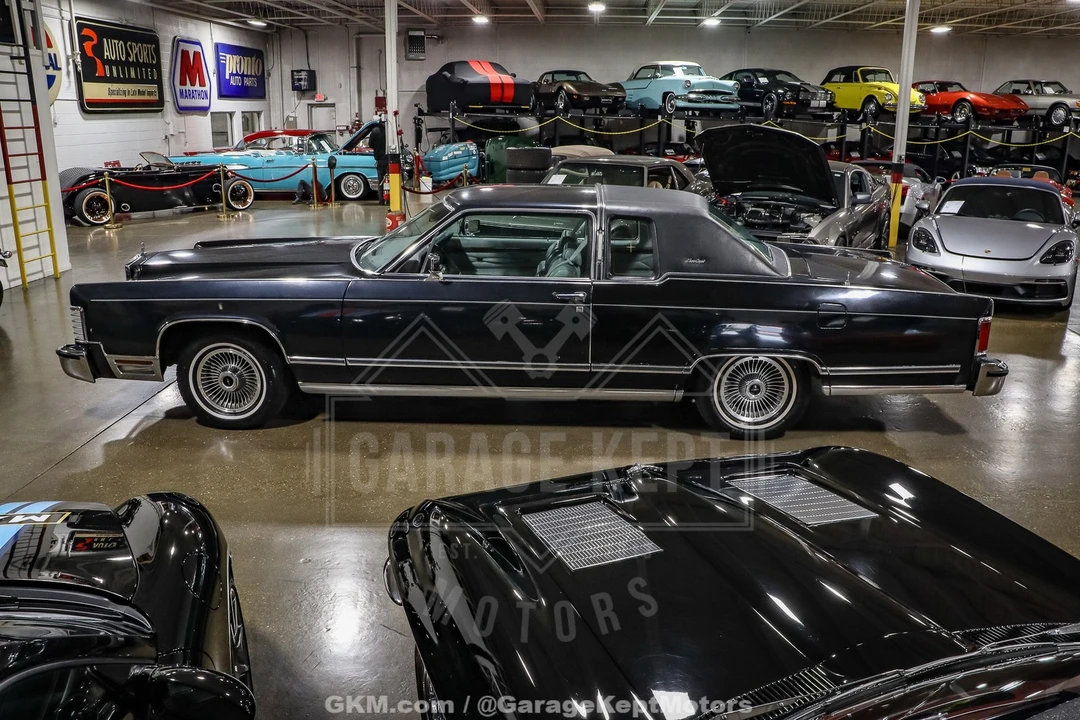 1979 Lincoln Continental 5th Gen - Image 6 of 12