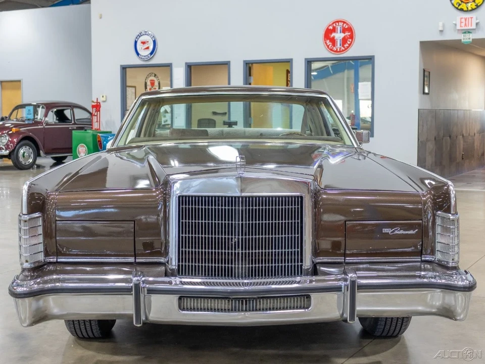 1979 Lincoln Continental 5th Gen - Image 2 of 21