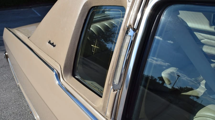 1979 Lincoln Continental 5th Gen - Image 11 of 12