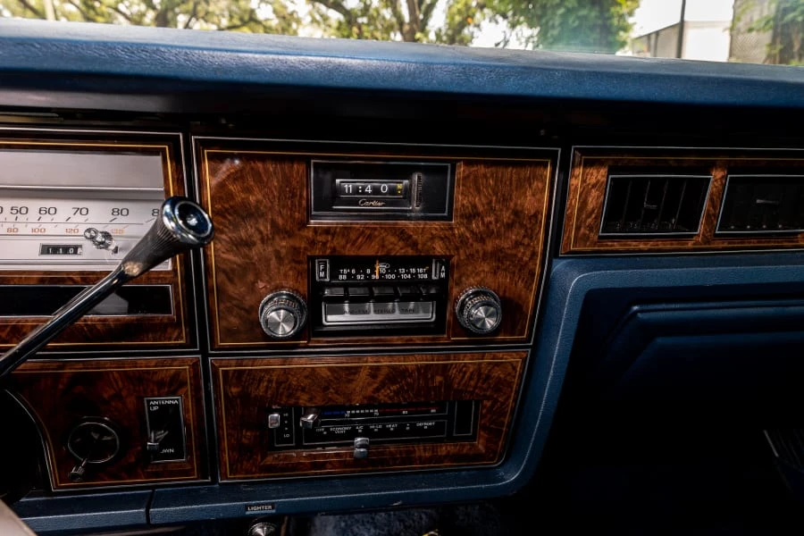 1979 Lincoln Continental 5th Gen - Image 24 of 31
