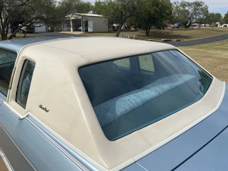 1979 Lincoln Continental 5th Gen - Image 10 of 17