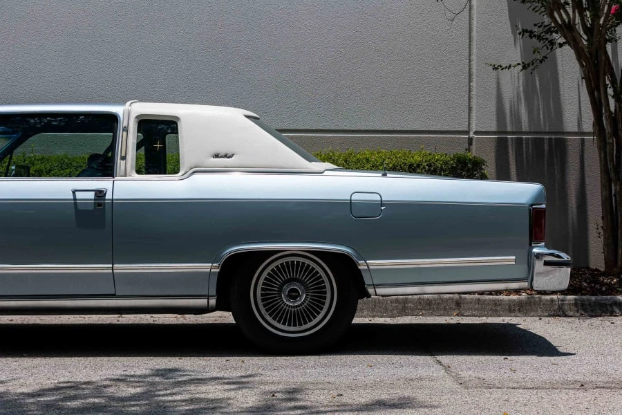 1979 Lincoln Continental 5th Gen - Image 6 of 31