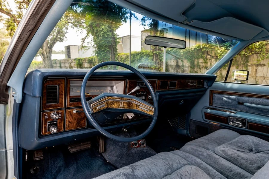 1979 Lincoln Continental 5th Gen - Image 23 of 31