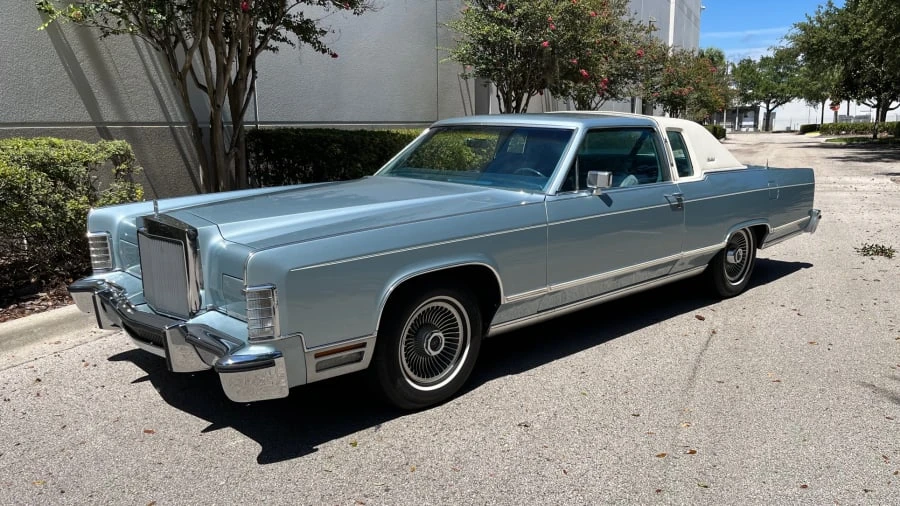 1979 Lincoln Continental 5th Gen - Image 5 of 31