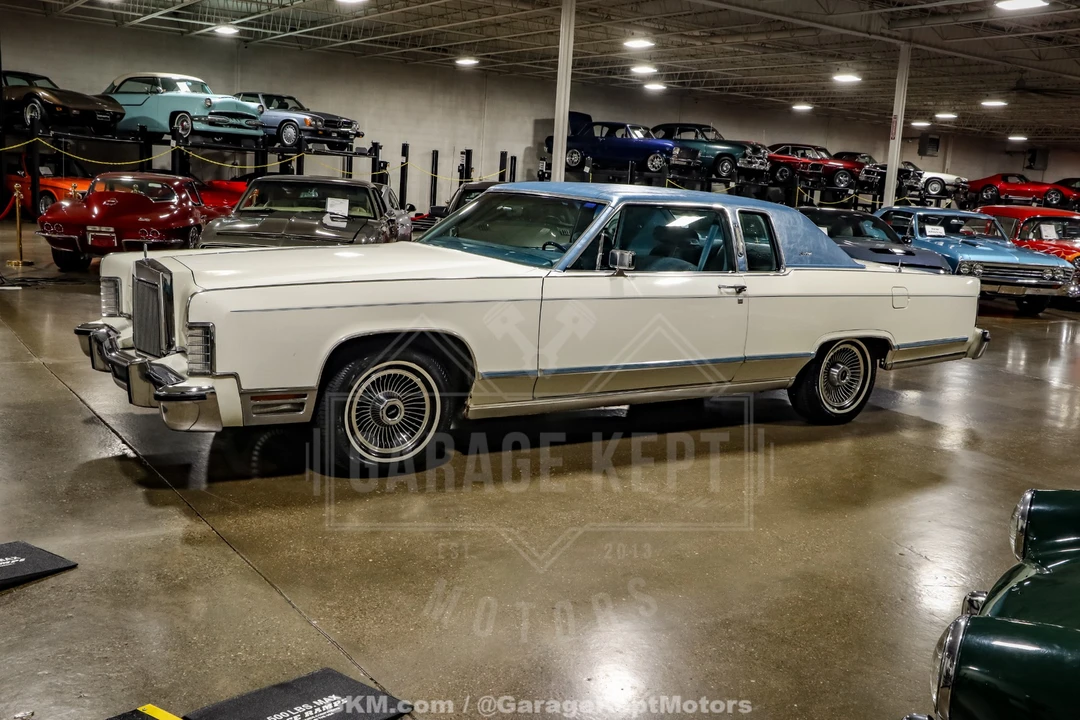 1979 Lincoln Continental 5th Gen - Image 5 of 31