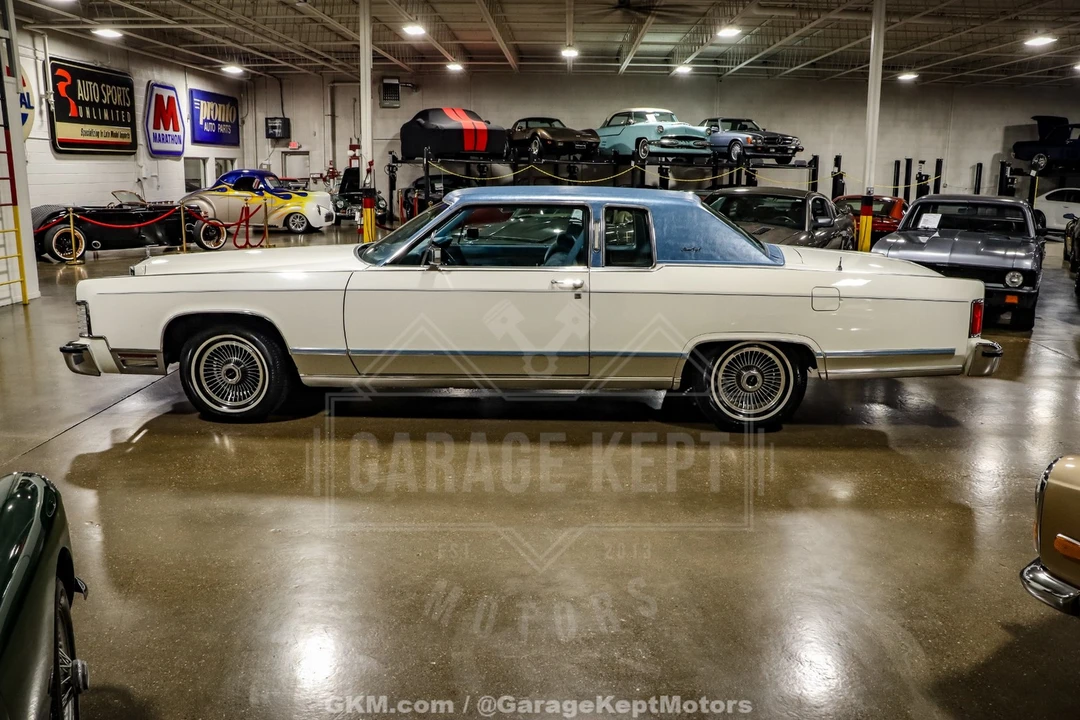 1979 Lincoln Continental 5th Gen - Image 6 of 31