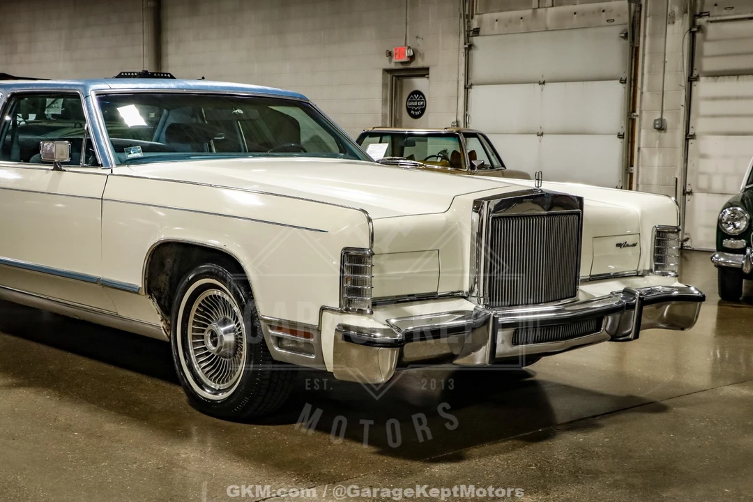1979 Lincoln Continental 5th Gen - Image 14 of 31