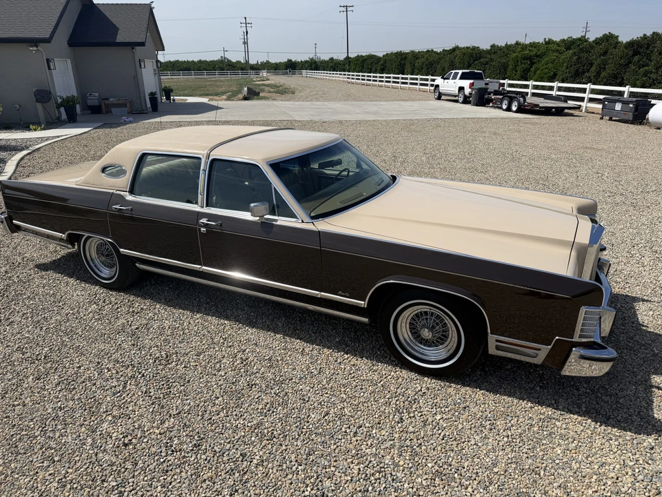 1979 Lincoln Continental 5th Gen - Image 6 of 31