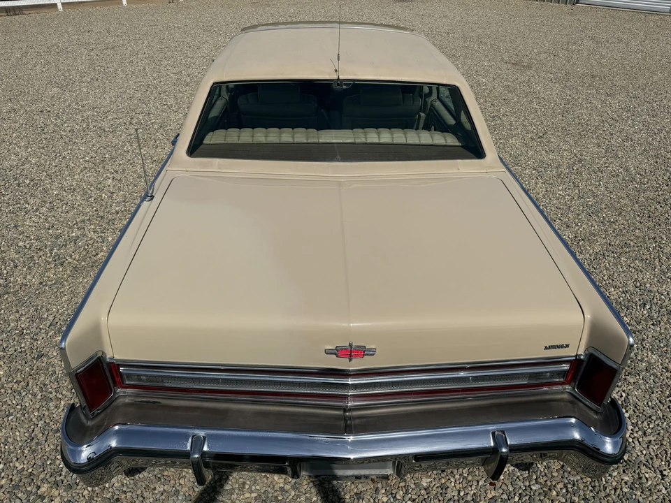 1979 Lincoln Continental 5th Gen - Image 13 of 31