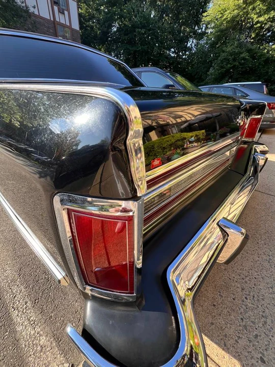 1979 Lincoln Continental 5th Gen - Image 8 of 17