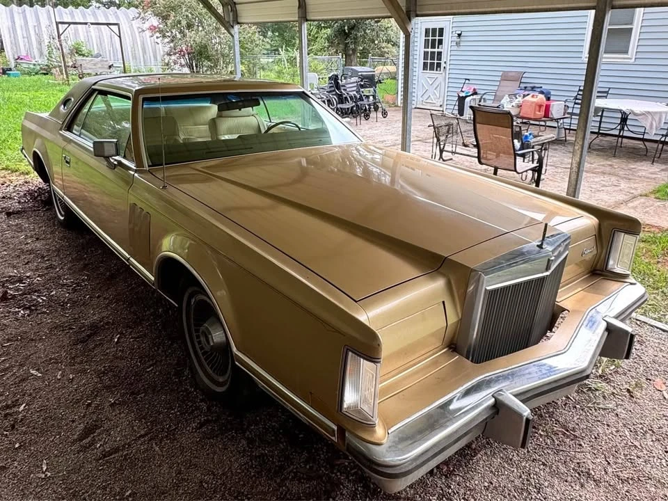 1979 Lincoln Continental 5th Gen - Image 2 of 10