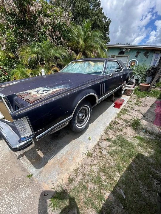 1979 Lincoln Continental Mark V - Image 2 of 3