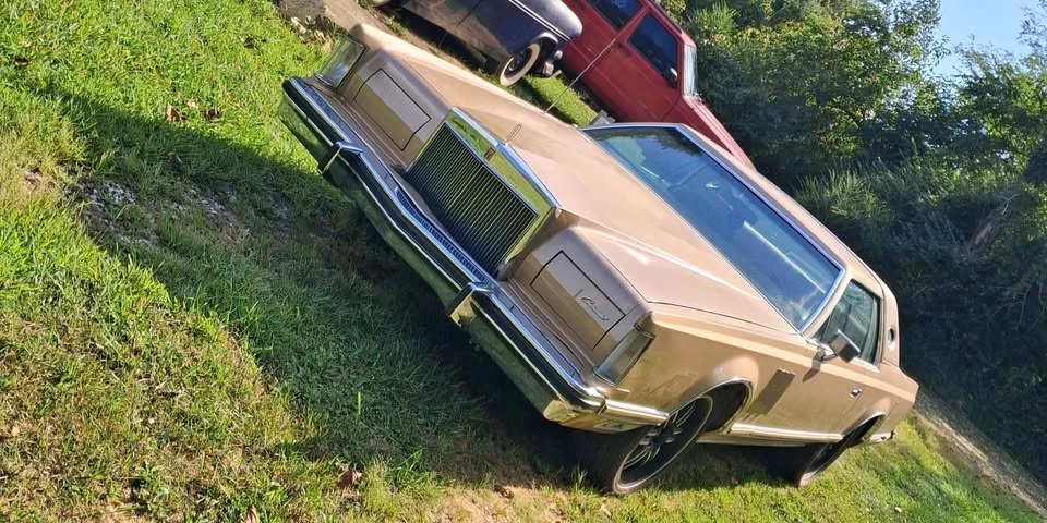 1979 Lincoln Continental Mark V - Image 12 of 12