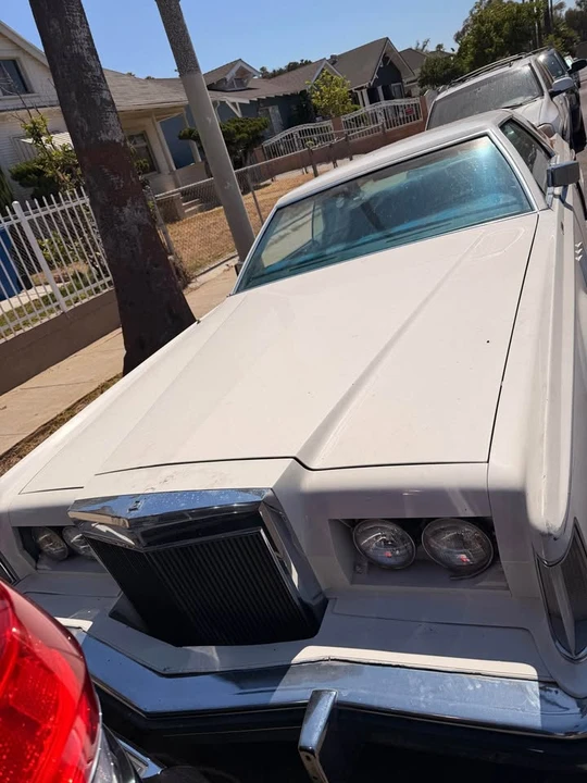 1979 Lincoln Continental Mark V - Image 2 of 10