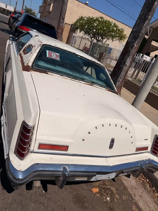 1979 Lincoln Continental Mark V - Image 4 of 10