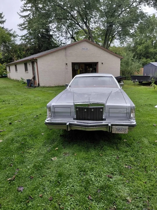 1979 Lincoln Continental Mark V - Image 2 of 10