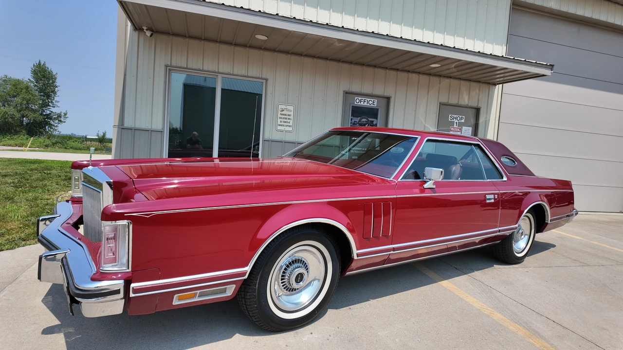 1979 Lincoln Continental Mark V - Image 4 of 31