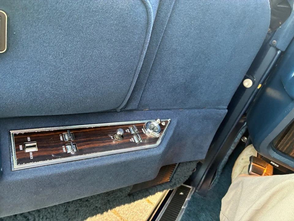 1979 Lincoln Continental Mark V - Image 13 of 21