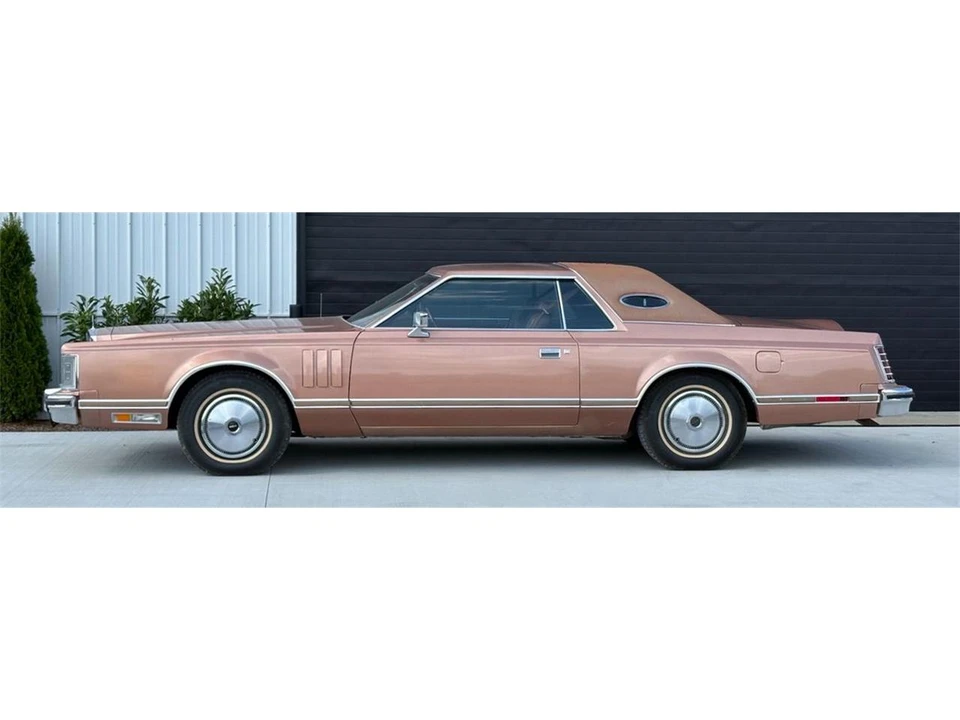 1979 Lincoln Continental Mark V - Image 3 of 27