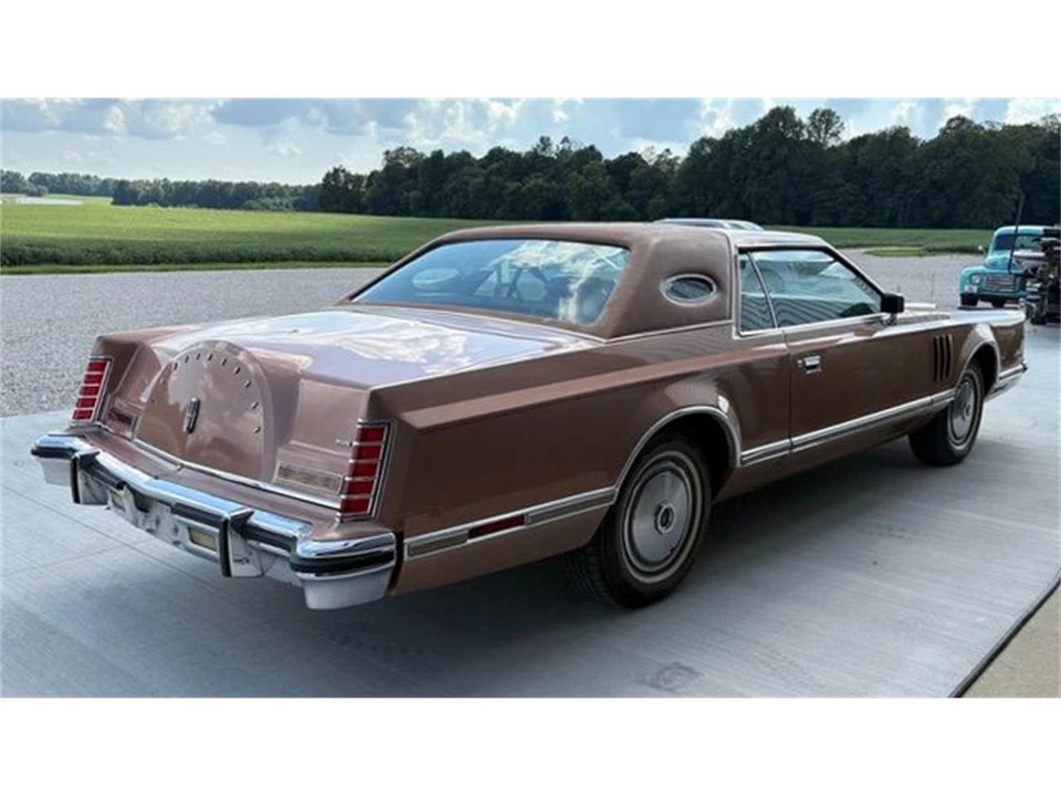 1979 Lincoln Continental Mark V - Image 5 of 27
