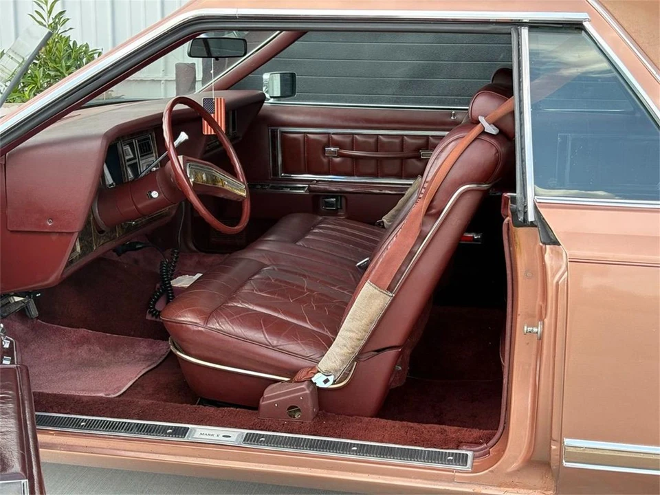 1979 Lincoln Continental Mark V - Image 11 of 27