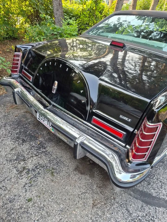 1979 Lincoln Continental Mark V - Image 3 of 10