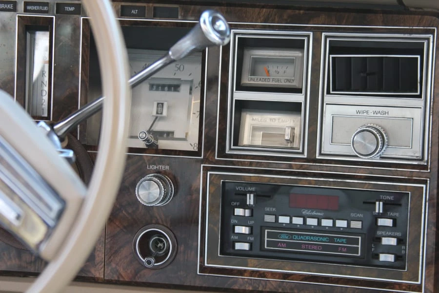 1979 Lincoln Continental Mark V - Image 5 of 8