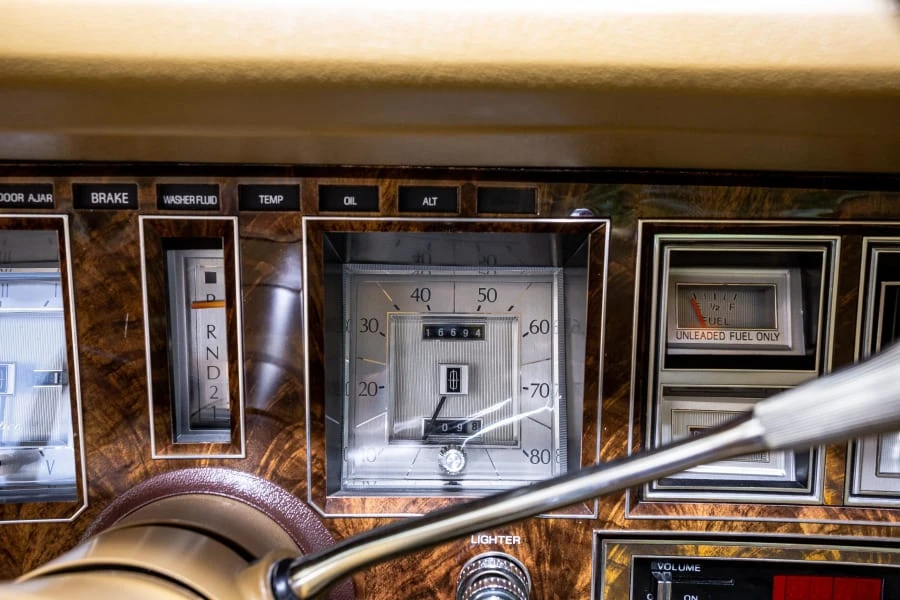 1979 Lincoln Continental Mark V - Image 5 of 12