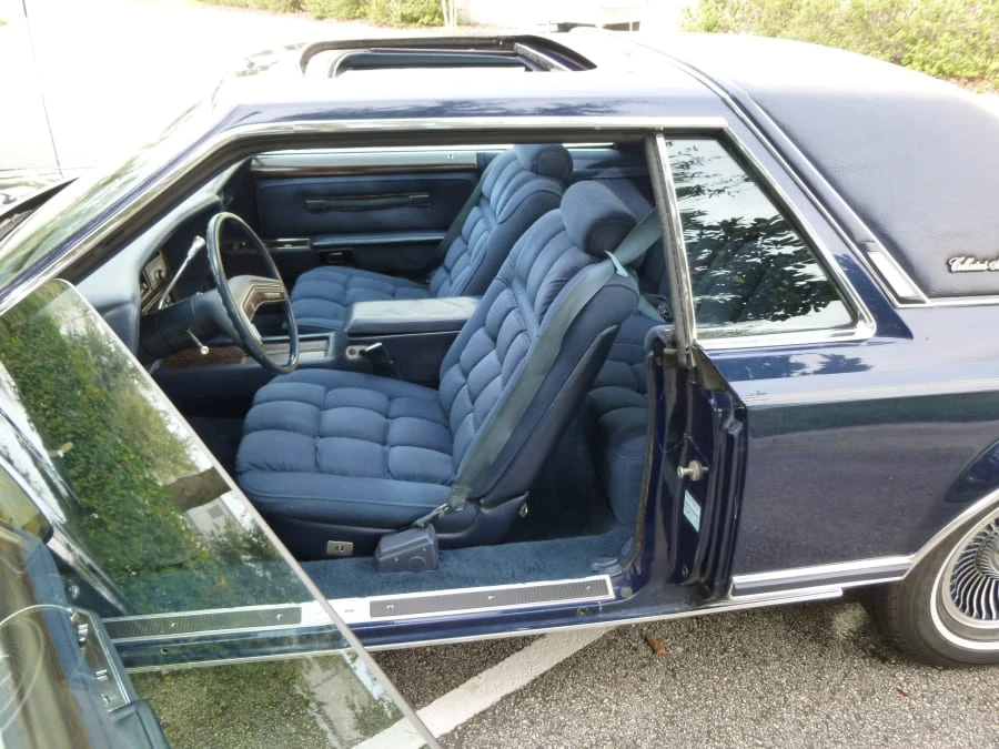 1979 Lincoln Continental Mark V - Image 6 of 8
