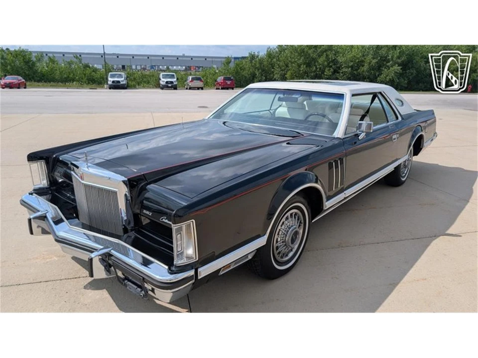 1979 Lincoln Continental Mark V - Image 2 of 31