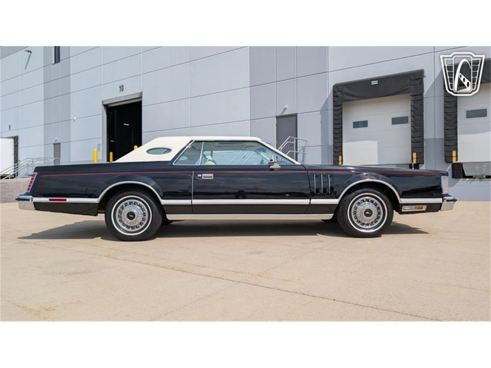 1979 Lincoln Continental Mark V - Image 19 of 31
