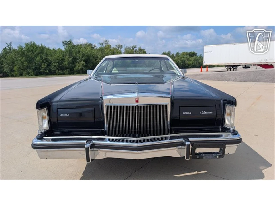 1979 Lincoln Continental Mark V - Image 24 of 31