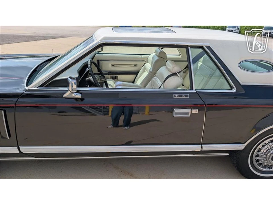 1979 Lincoln Continental Mark V - Image 29 of 31