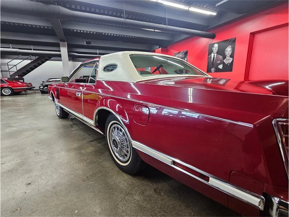 1979 Lincoln Continental Mark V - Image 25 of 31