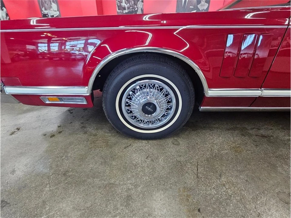 1979 Lincoln Continental Mark V - Image 30 of 31