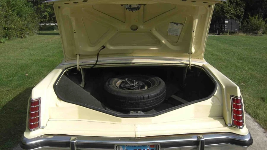 1979 Lincoln Continental Mark V - Image 8 of 8