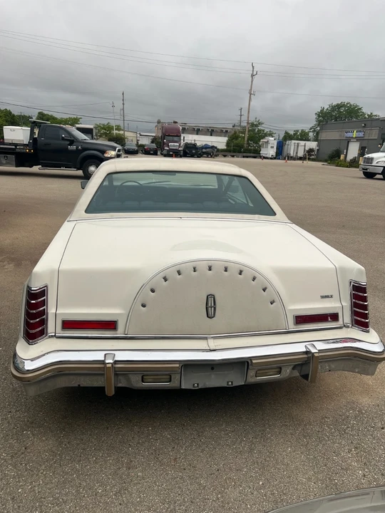 1979 Lincoln Continental Mark V - Image 4 of 20